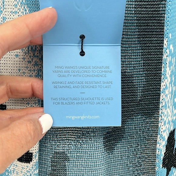 NEW MING WANG Blue and Black Abstract Knit Blazer Tailored Fit Size Petite XS - Picture 12 of 14